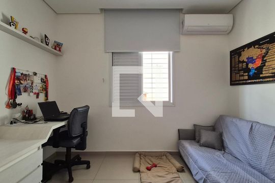 Quarto  de casa à venda com 2 quartos, 179m² em Campestre, Santo André