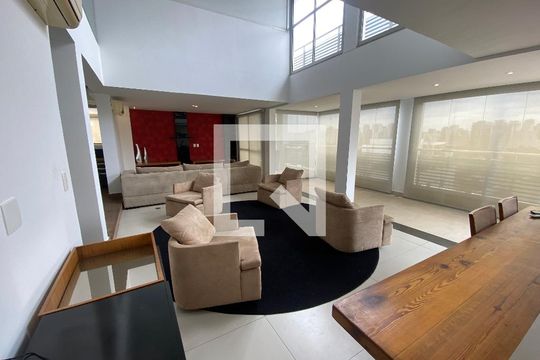 Sala 1 de apartamento para alugar com 2 quartos, 163m² em Brooklin Novo, São Paulo