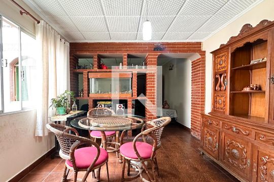 Sala de Jantar de casa à venda com 4 quartos, 247m² em Jardim Sao Luis, São Bernardo do Campo