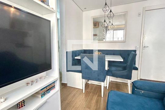 Sala de apartamento à venda com 2 quartos, 34m² em Vila Sao Joao, Guarulhos