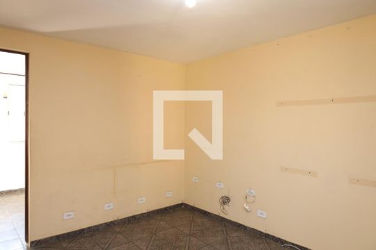 Sala de apartamento para alugar com 2 quartos, 60m² em Guaianases, São Paulo