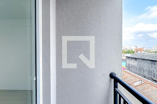 Varanda de kitnet/studio à venda com 1 quarto, 27m² em Tatuapé, São Paulo