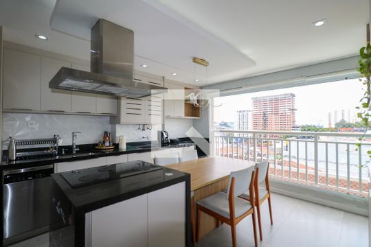 Sala/Cozinha de apartamento à venda com 2 quartos, 51m² em Centro, Diadema