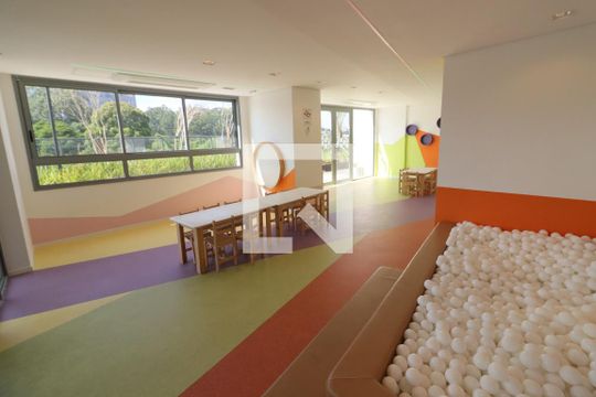 Área comum - Brinquedoteca de apartamento para alugar com 3 quartos, 74m² em Bela Vista, Osasco