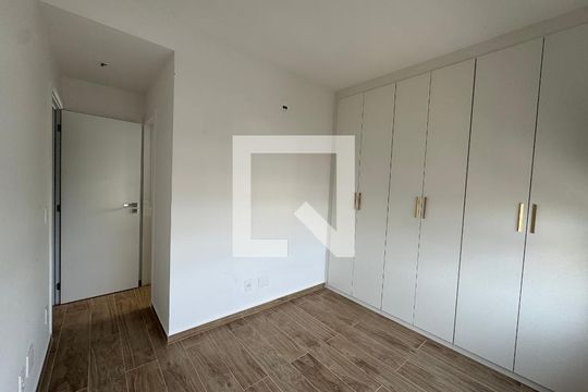Suíte de apartamento para alugar com 3 quartos, 74m² em Bela Vista, Osasco