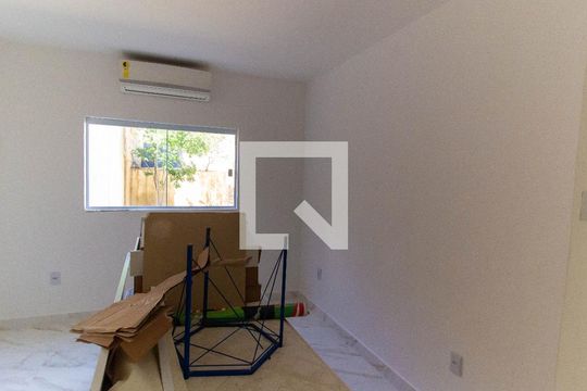 Casa de Condomínio à venda com 5 quartos, 295m² em Santa Barbara, Niterói