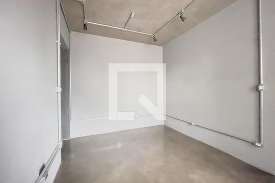 Sala de apartamento para alugar com 2 quartos, 50m² em Centro, Osasco