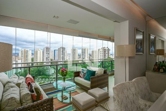 Varanda de apartamento para alugar com 3 quartos, 132m² em Vila Andrade, São Paulo