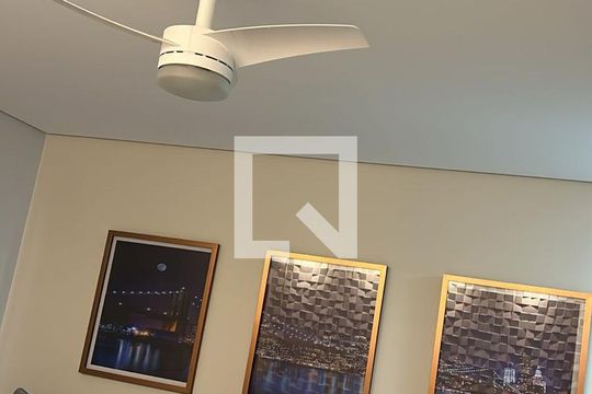 Sala de casa para alugar com 3 quartos, 180m² em Parque das Nações, Santo André
