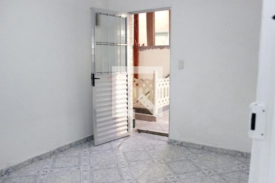 Sala  de casa para alugar com 2 quartos, 54m² em Parque Santo Antonio, Guarulhos