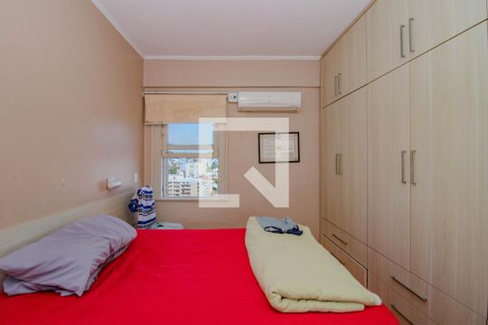Quarto 2 de apartamento para alugar com 3 quartos, 160m² em Floresta, Porto Alegre