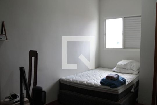 Suíte 1  de casa para alugar com 4 quartos, 236m² em Nova Petrópolis, São Bernardo do Campo