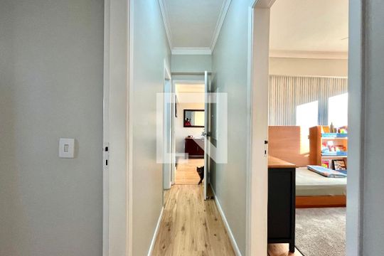 Corredor de apartamento à venda com 3 quartos, 100m² em Vila Mascote, São Paulo