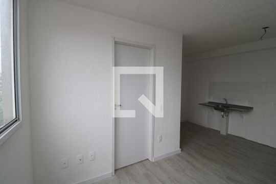 Apartamento para alugar com 2 quartos, 35m² em Jardim Santa Adelia, São Paulo