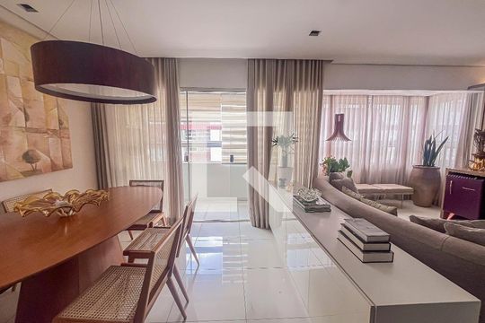 Sala de apartamento para alugar com 3 quartos, 91m² em Lourdes, Belo Horizonte