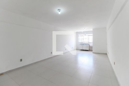 Studio de kitnet/studio para alugar com 1 quarto, 35m² em Jardim Helena, São Paulo