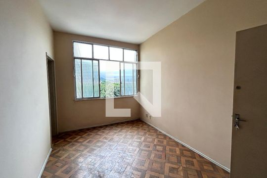 Sala de apartamento à venda com 2 quartos, 50m² em Todos Os Santos, Rio de Janeiro