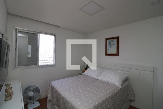 Quarto de apartamento para alugar com 2 quartos, 68m² em Chácara Mafalda, São Paulo