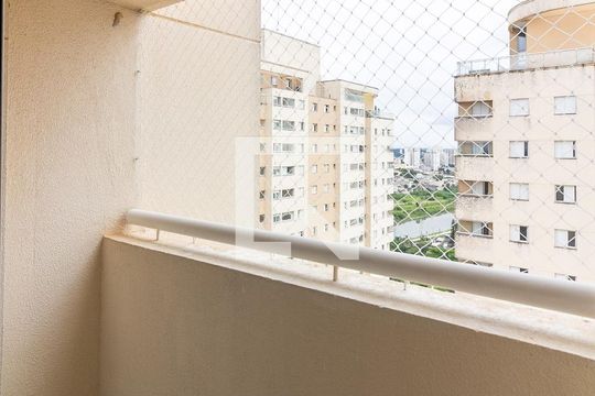 Sala Varanda  de apartamento para alugar com 3 quartos, 74m² em Interlagos, São Paulo