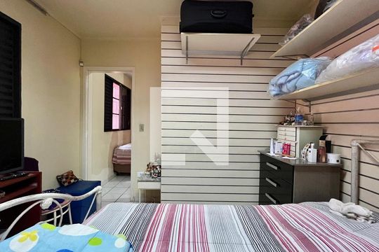 Quarto 1 de casa para alugar com 3 quartos, 200m² em Centro, Campinas