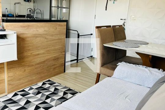 Sala de apartamento à venda com 2 quartos, 40m² em Jardim Taboão, São Paulo