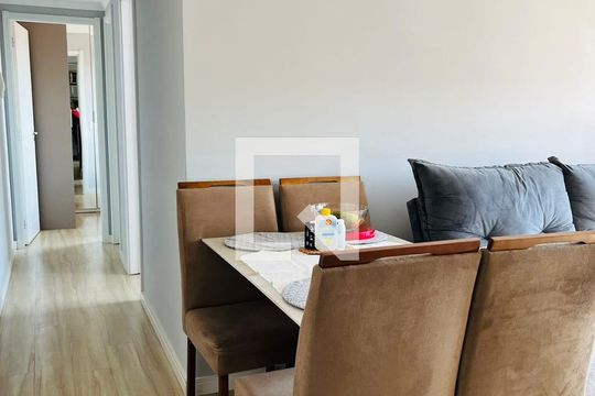 Sala de apartamento à venda com 2 quartos, 40m² em Jardim Taboão, São Paulo