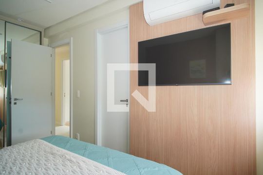 Suíte de apartamento à venda com 3 quartos, 71m² em Jardim do Salso, Porto Alegre