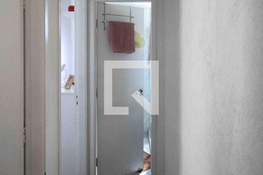 Apartamento à venda com 2 quartos, 47m² em Vila Santa Clara, São Paulo