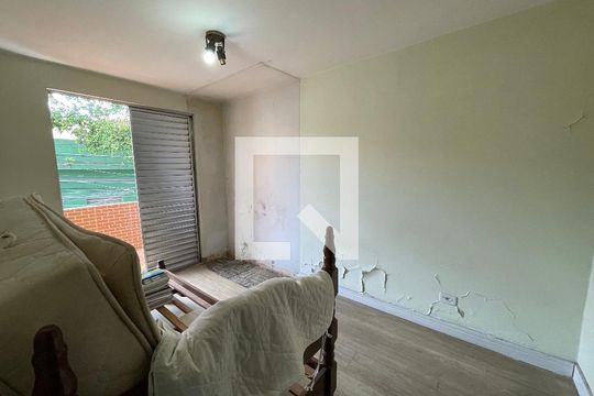 Quarto 1 de casa para alugar com 3 quartos, 91m² em Vila Universitaria, São Paulo