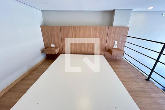 Quarto de kitnet/studio para alugar com 1 quarto, 34m² em Vila Galvão, Guarulhos