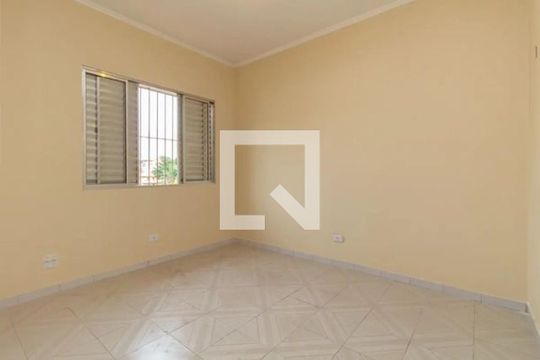 Quarto de casa à venda com 3 quartos, 257m² em Parque Sao Domingos, São Paulo