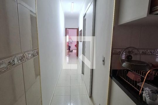 Casa à venda com 2 quartos, 190m² em Bela Vista, Osasco
