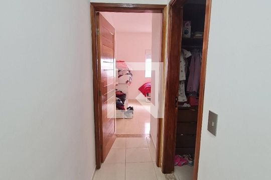 Casa à venda com 2 quartos, 190m² em Bela Vista, Osasco