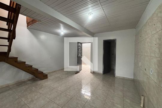 Casa à venda com 2 quartos, 80m² em Santos Dumont, São Leopoldo