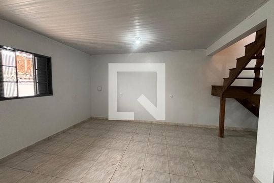 Casa à venda com 2 quartos, 80m² em Santos Dumont, São Leopoldo