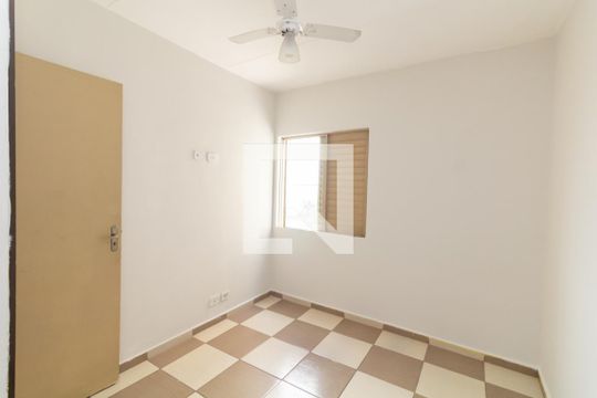 Quarto 1 de apartamento para alugar com 3 quartos, 66m² em Parque Paineiras, São Paulo
