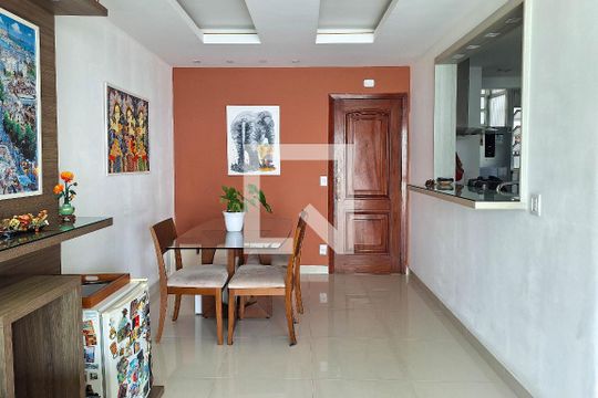 Sala de apartamento para alugar com 3 quartos, 130m² em Icaraí, Niterói