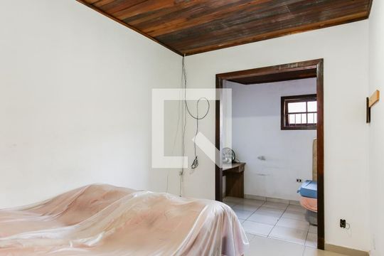 Quarto 1 de casa para alugar com 2 quartos, 180m² em Jardim Joao Xxiii, São Paulo