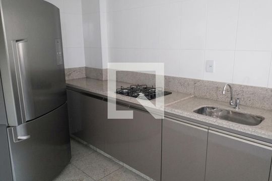 Área externa de apartamento para alugar com 1 quarto, 40m² em Savassi, Belo Horizonte