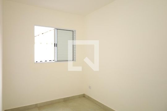 Quarto de apartamento para alugar com 1 quarto, 32m² em Vila Rosaria, São Paulo