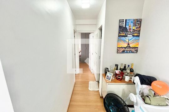 Corredor de apartamento à venda com 2 quartos, 44m² em Vila Santa Maria, São Paulo