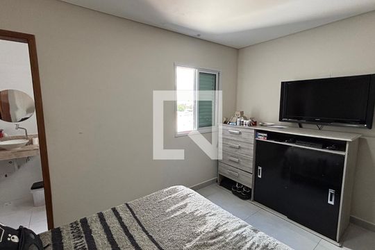 Suite de apartamento à venda com 2 quartos, 119m² em Vila Metalúrgica, Santo André