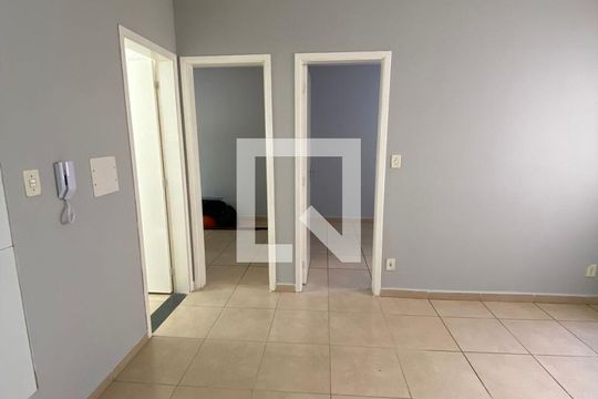 Sala de apartamento para alugar com 2 quartos, 45m² em Jardim Florestan Fernandes, Ribeirão Preto
