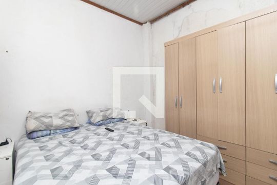 Quarto 1 de casa à venda com 2 quartos, 218m² em Santana, Porto Alegre