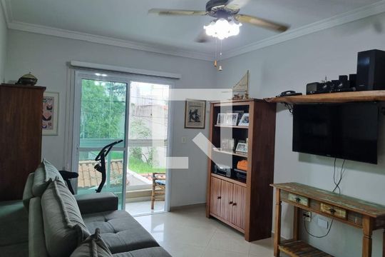 Sala de casa à venda com 3 quartos, 226m² em Centro, Diadema