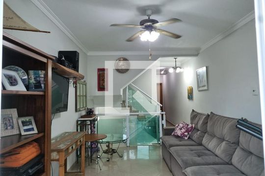 Sala de casa à venda com 3 quartos, 226m² em Centro, Diadema