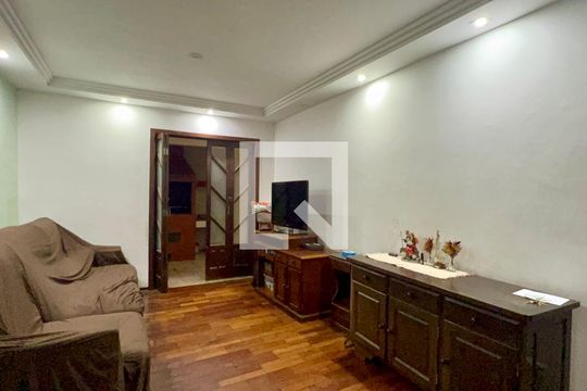 Sala de casa para alugar com 3 quartos, 100m² em Perdizes, São Paulo