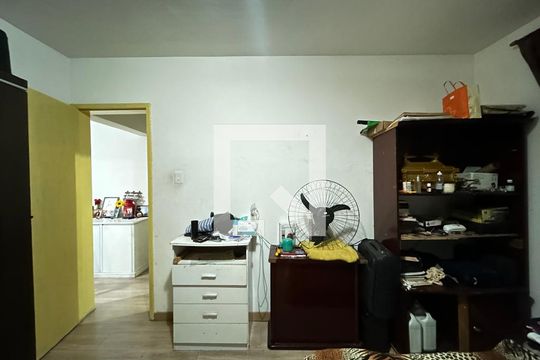 Quarto 1 de casa para alugar com 3 quartos, 330m² em Moinho Velho, São Paulo