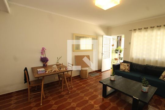 Sala de casa à venda com 4 quartos, 210m² em Jardim da Gloria, São Paulo