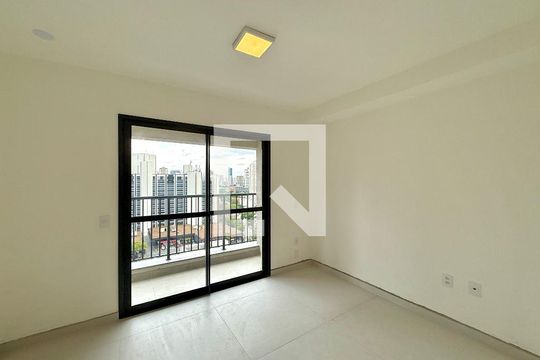 Quarto de kitnet/studio para alugar com 1 quarto, 24m² em Vila Cordeiro, São Paulo